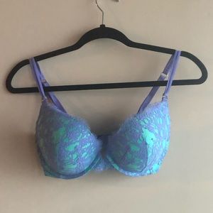 Victoria’s Secret 32 DD like new